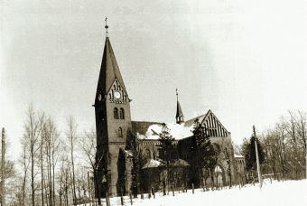 Kościół ewangielicki św. Trójcy w Hołdunowie - 1902r. (ze zbioru Damiana Kostyry)