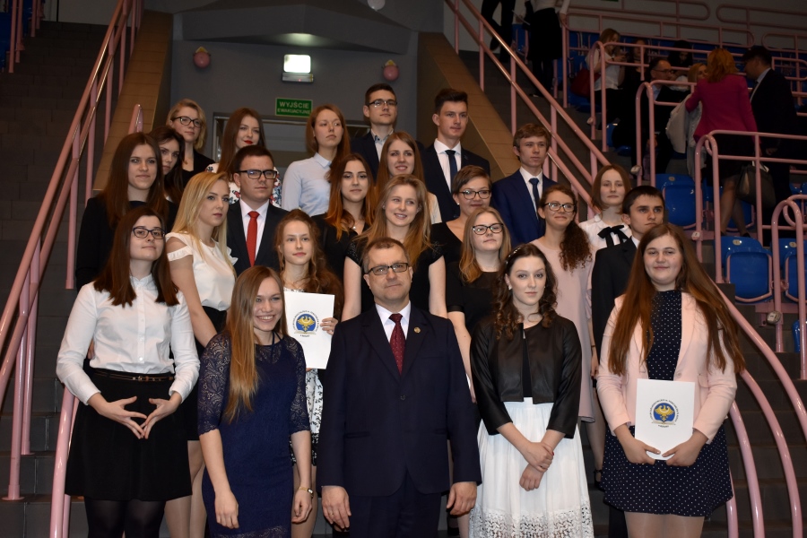 Gala Absolwentów w LO w Bieruniu - 2017